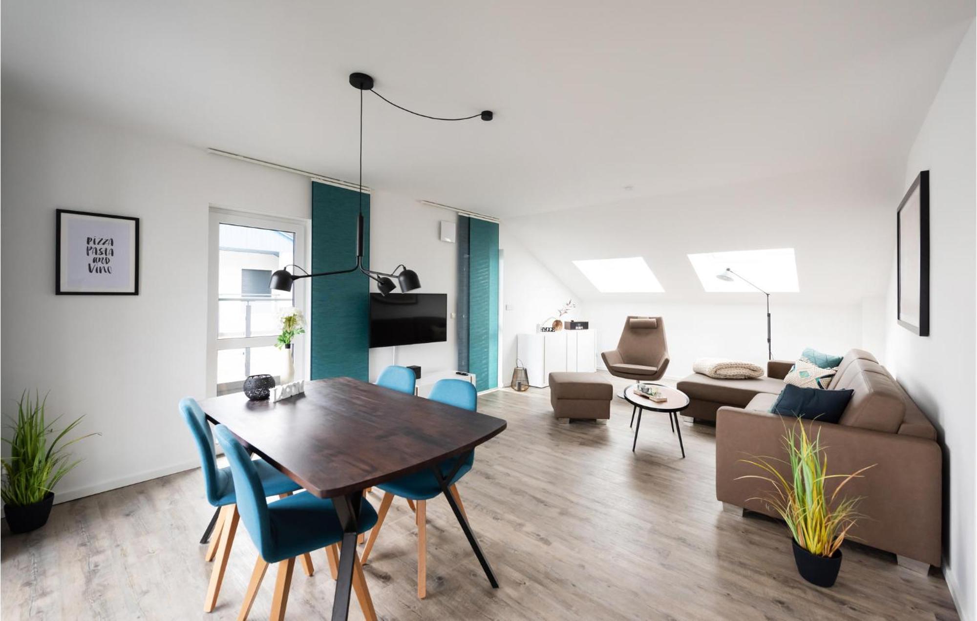 Amazing Apartment In Rechlin With Kitchen ภายนอก รูปภาพ